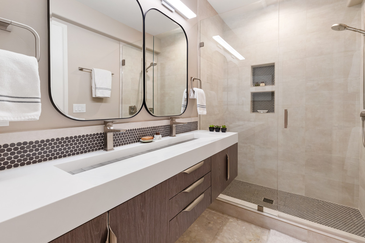 Bathroom 8