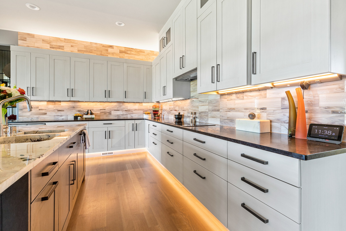 Kitchens 72